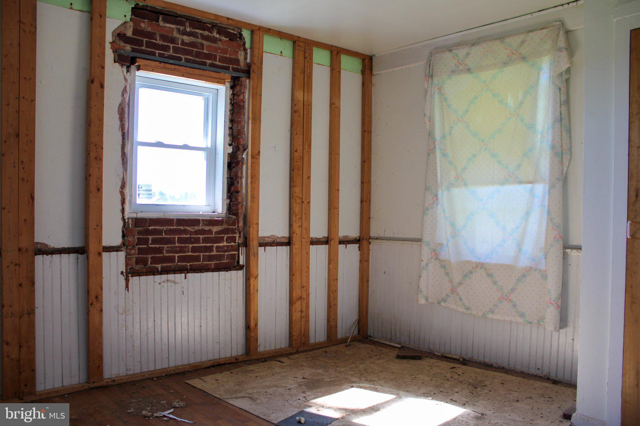 5007 Harney Road Taneytown, MD 21787 - Photo 17 of 27 Gallery Image 17