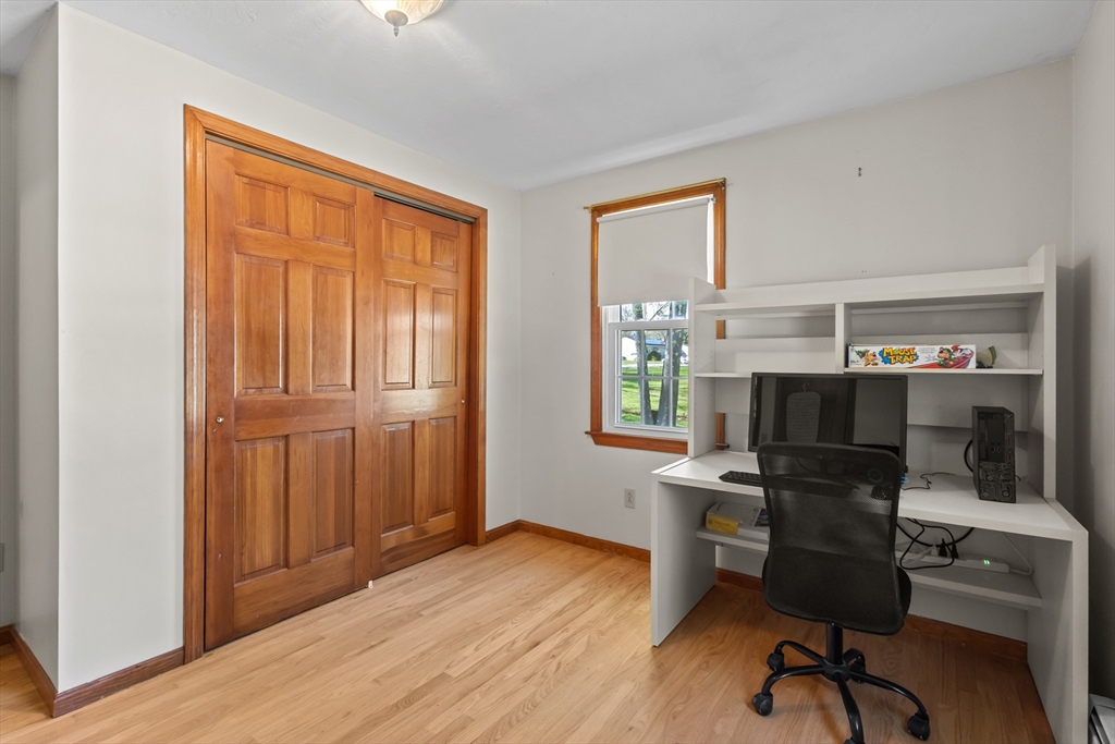 200 New Boston Road Sturbridge, MA 01566 - Photo 24 of 40 Gallery Image 24