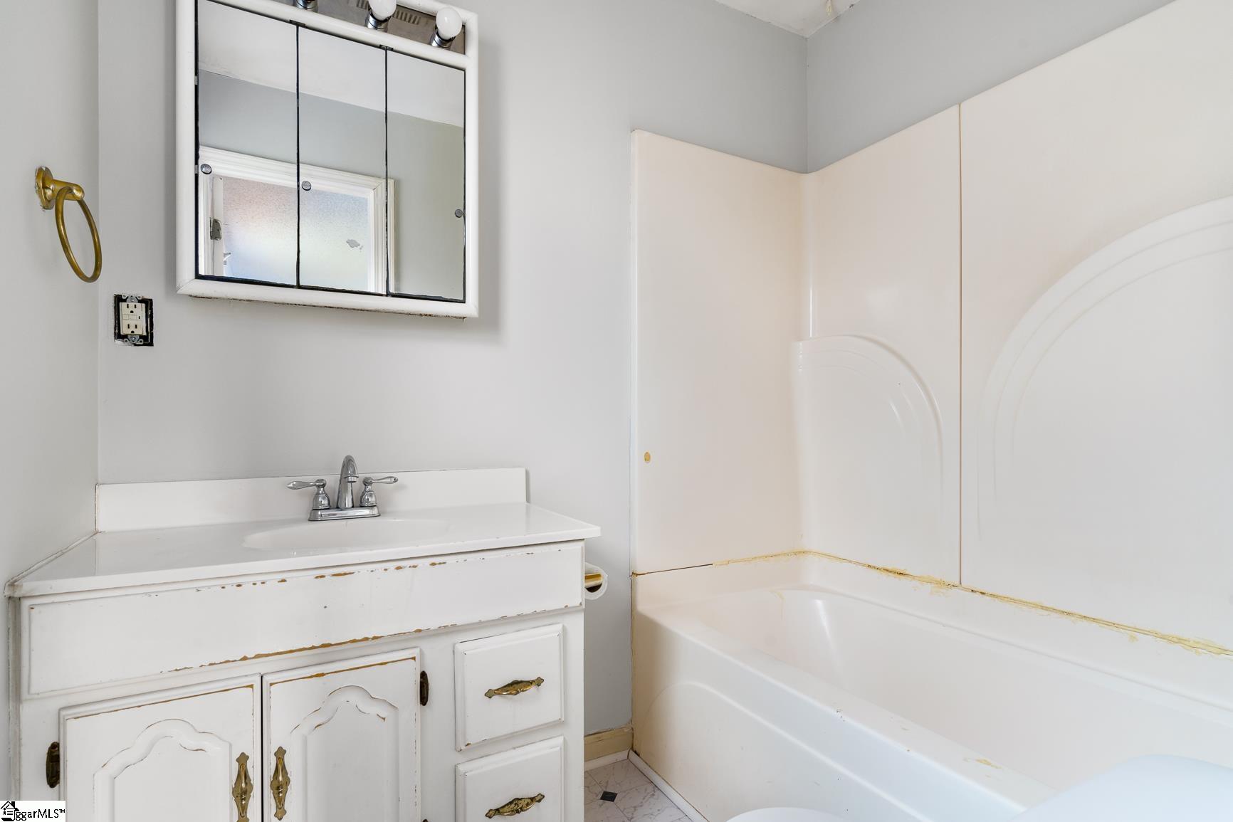 300 Watkins Road Greenville, SC 29617 - Photo 17 of 28 Gallery Image 17