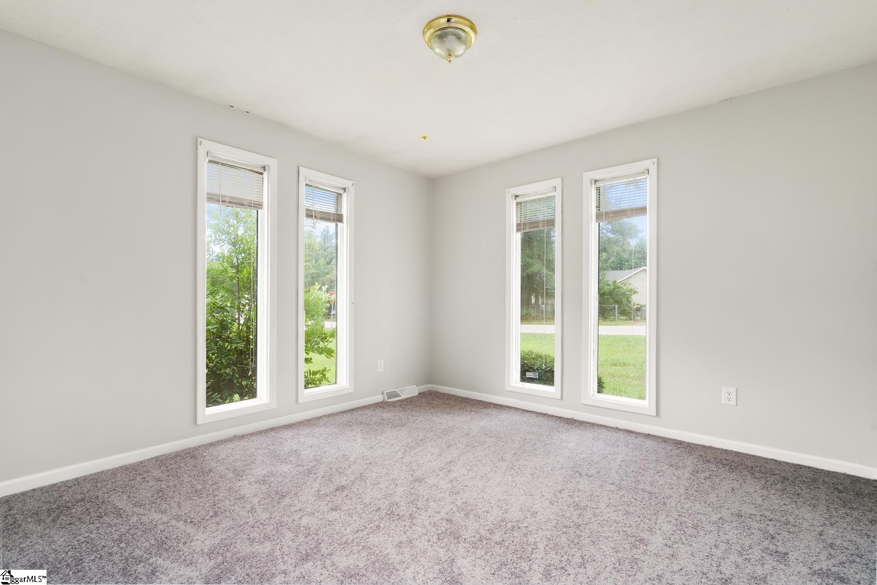 300 Watkins Road Greenville, SC 29617 - Photo 18 of 28 Gallery Image 18