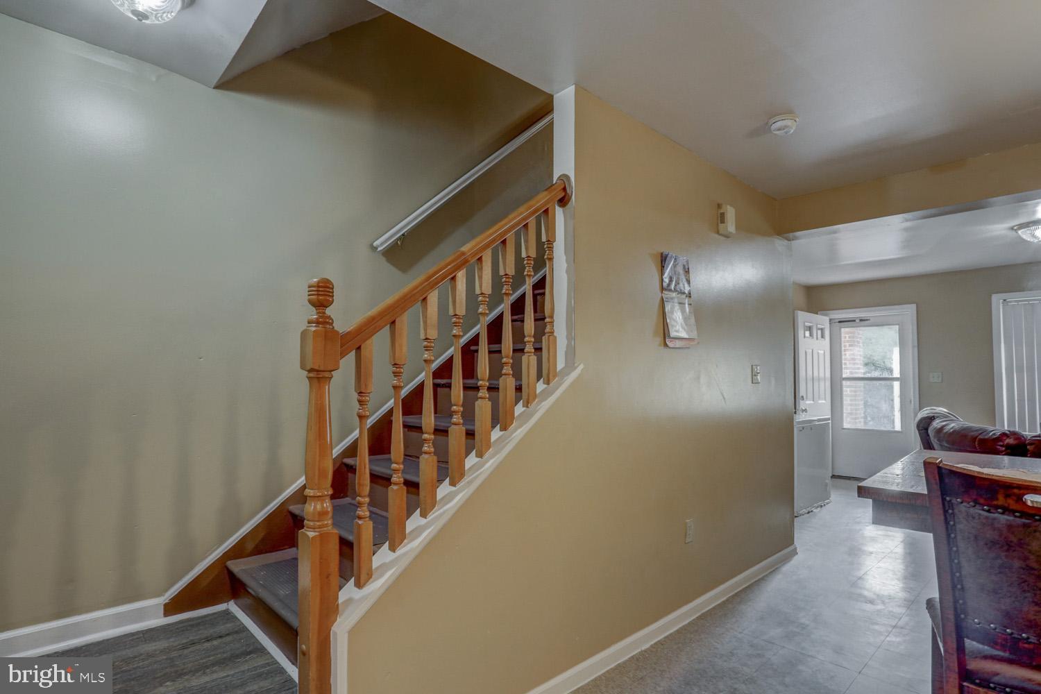 417 Green Street Lancaster, PA 17602 - Photo 15 of 37 a view of entryway and hall with wooden floor