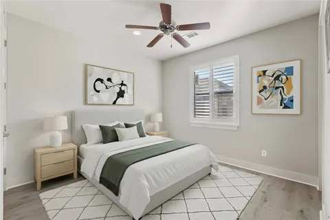 $689,900 | 5911 Rose Street, Houston, TX 77007