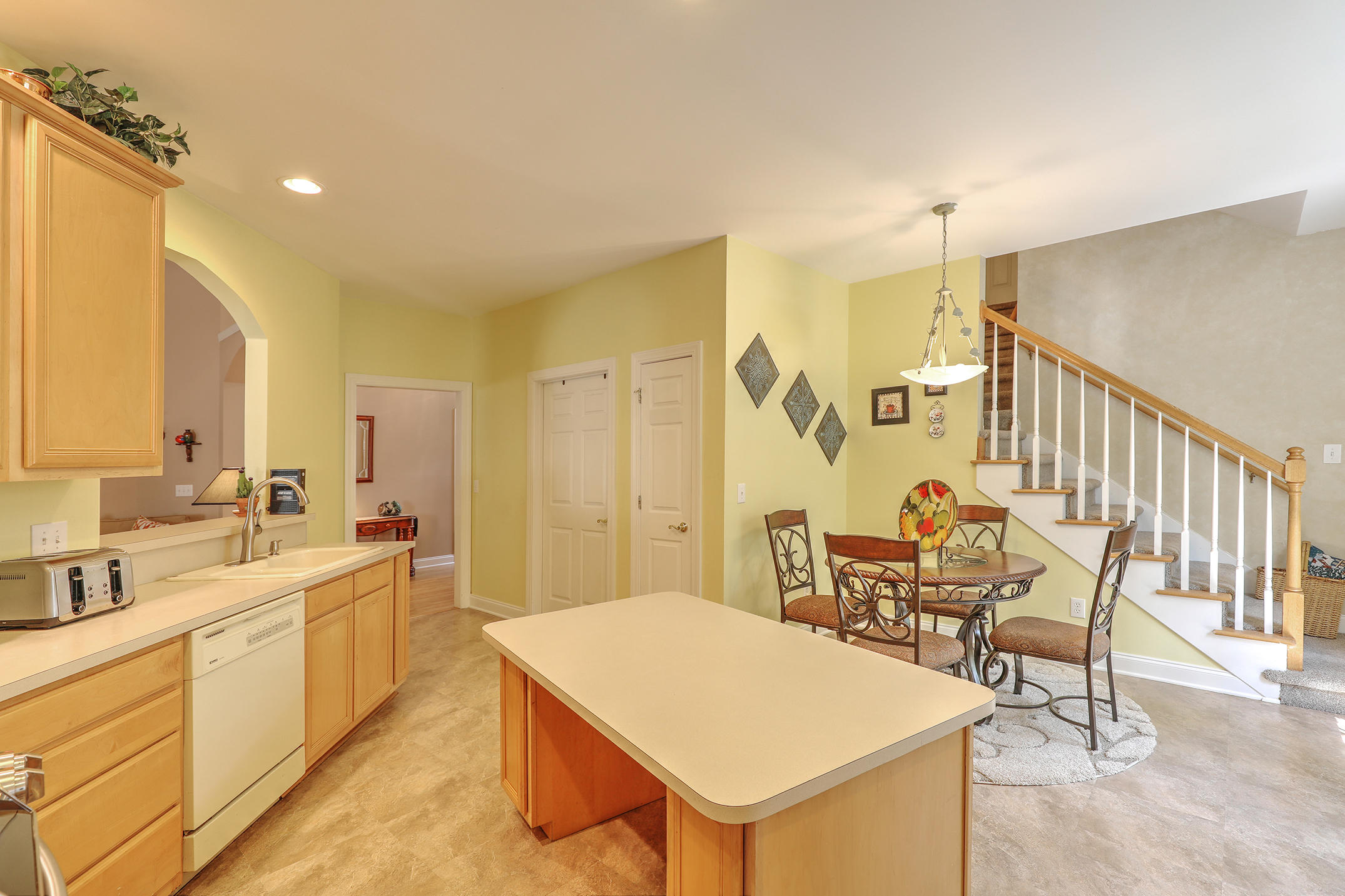 238 Scalybark Road Summerville, SC 29485 - Photo 19 of 36 238 scalybark kitchen 4