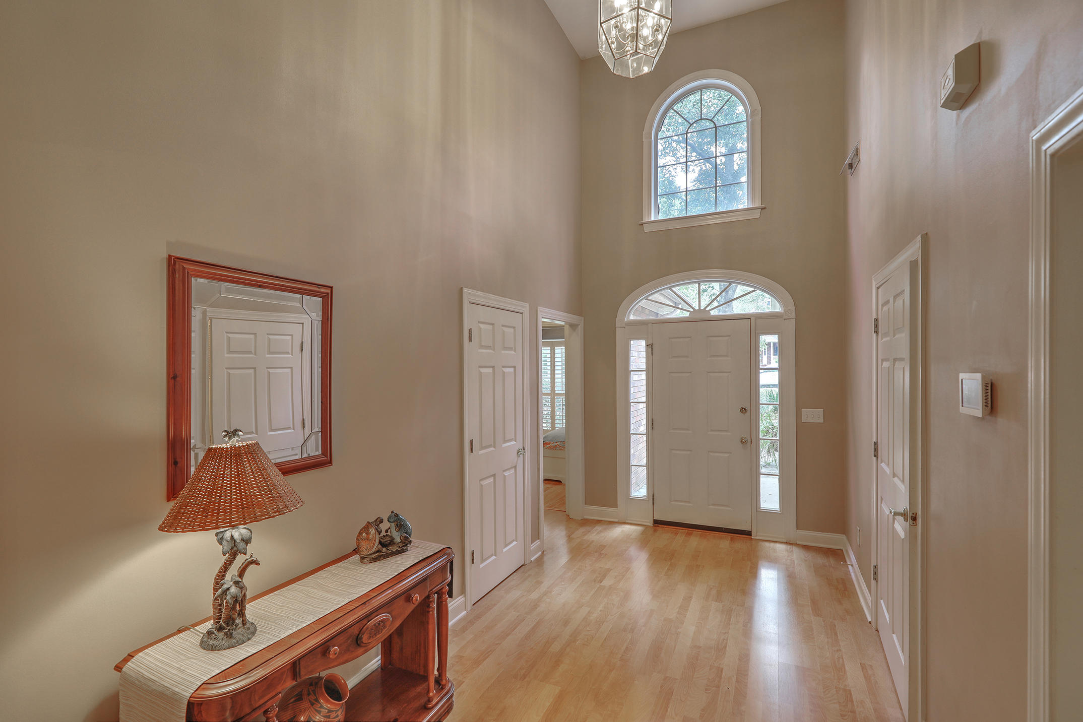238 Scalybark Road Summerville, SC 29485 - Photo 5 of 36 238 Scalybark Foyer