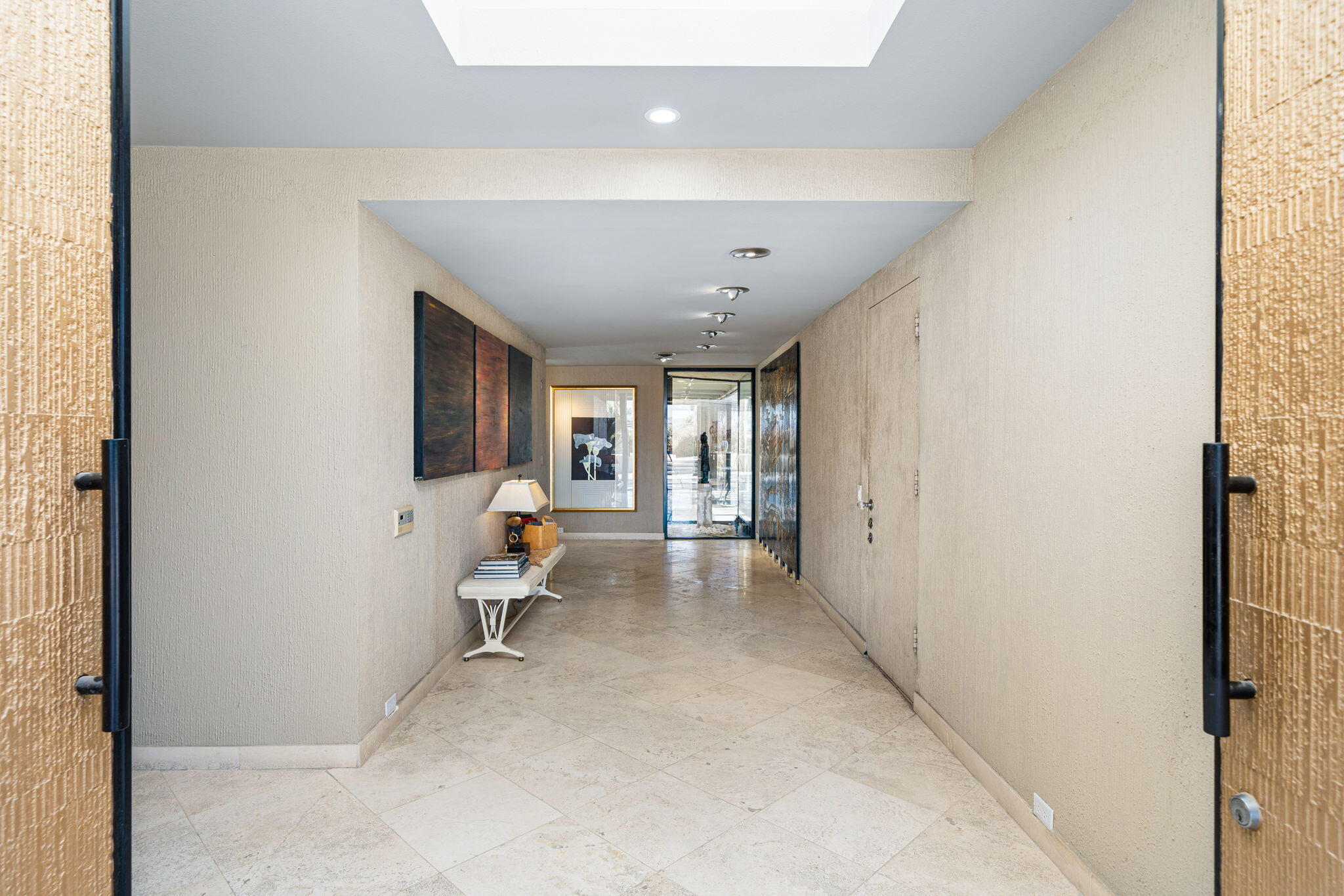 40500 Calico Road Rancho Mirage, CA 92270 - Photo 8 of 40 Foyer