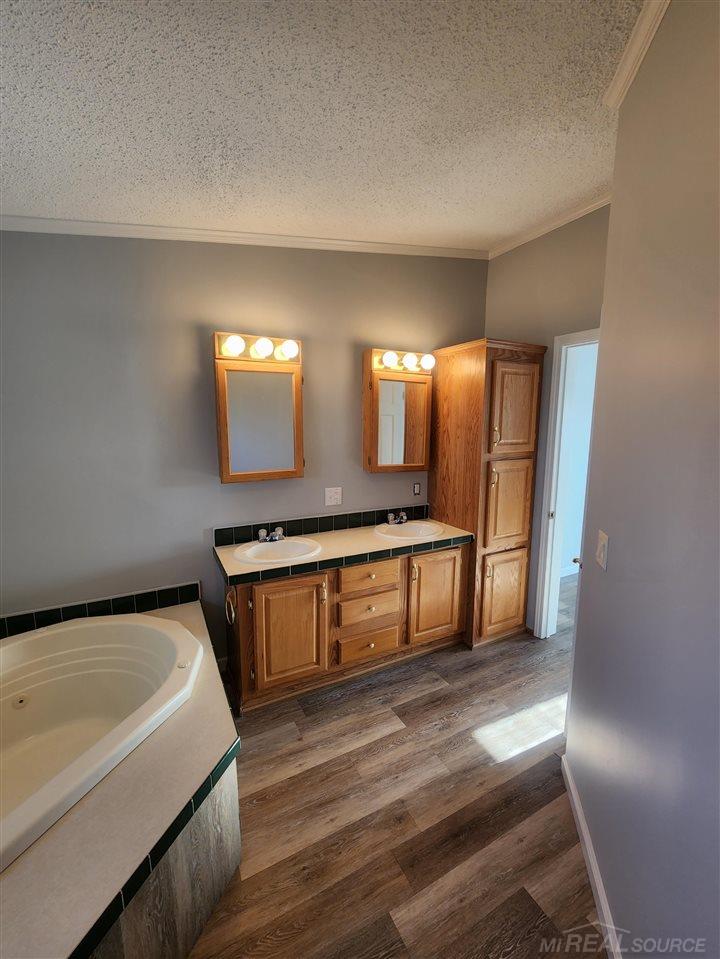 3638 Quain Road Emmett, MI 48022 - Photo 22 of 37 50072453-21.JPG