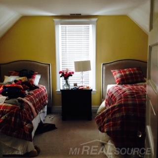156 Kerby Road Grosse Pointe, MI 48236 - Photo 36 of 52 Front Bedroom