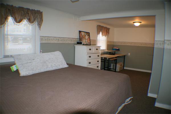 77 Birch Island Road Webster, MA 01570 - Photo 21 of 29 Gallery Image 21