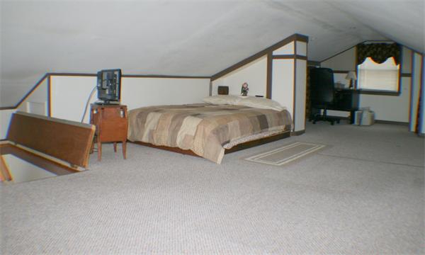 77 Birch Island Road Webster, MA 01570 - Photo 25 of 29 Gallery Image 25