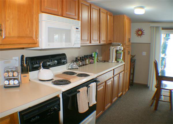 77 Birch Island Road Webster, MA 01570 - Photo 6 of 29 Gallery Image 6