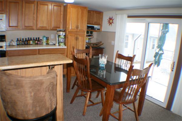 77 Birch Island Road Webster, MA 01570 - Photo 9 of 29 Gallery Image 9