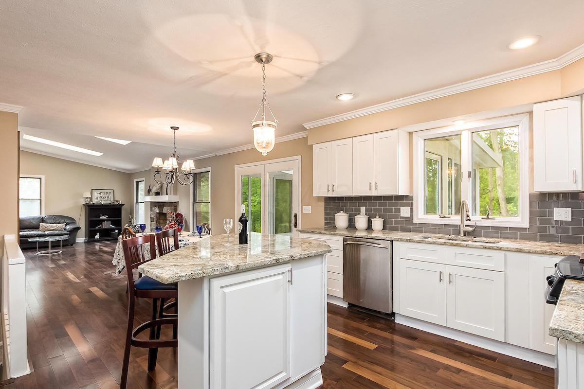 8181 Lewis Center Road Galena, OH 43021 - Photo 6 of 48 Gallery Image 6