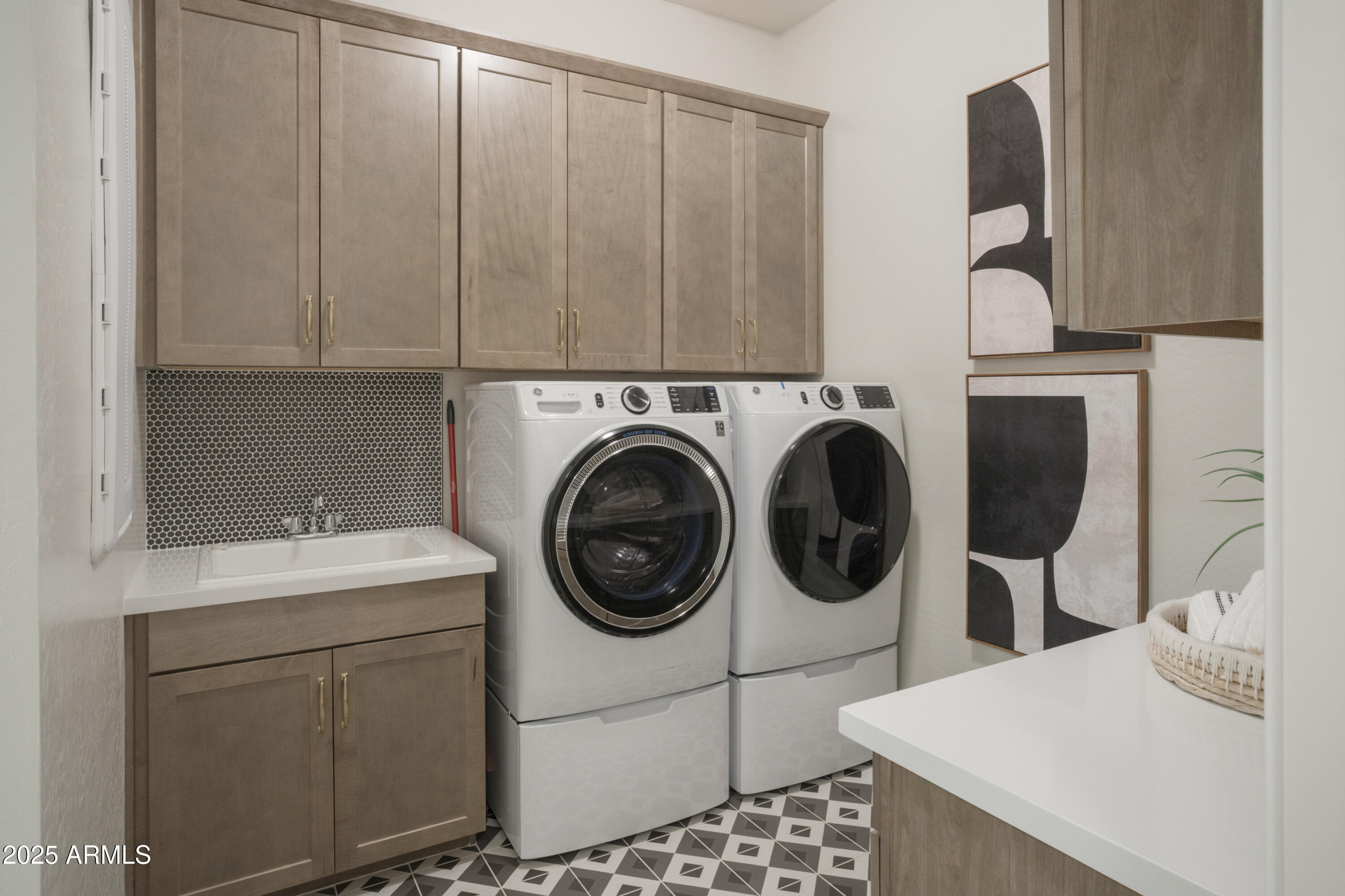 5125 West Coplen Farms Road Laveen, AZ 85339 - Photo 27 of 77 LAUNDRY ROOM