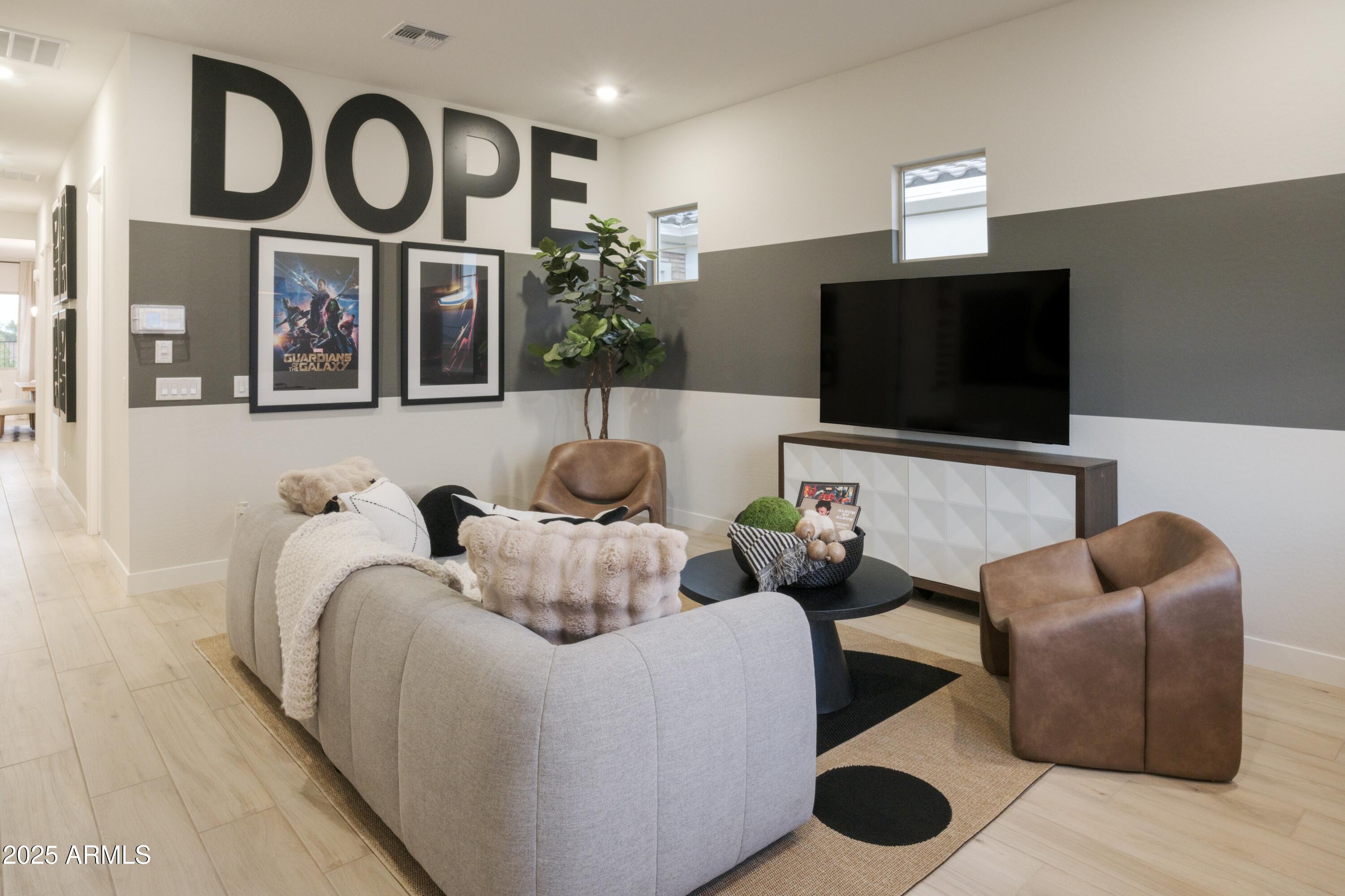 5125 West Coplen Farms Road Laveen, AZ 85339 - Photo 40 of 77 TEEN SUITE