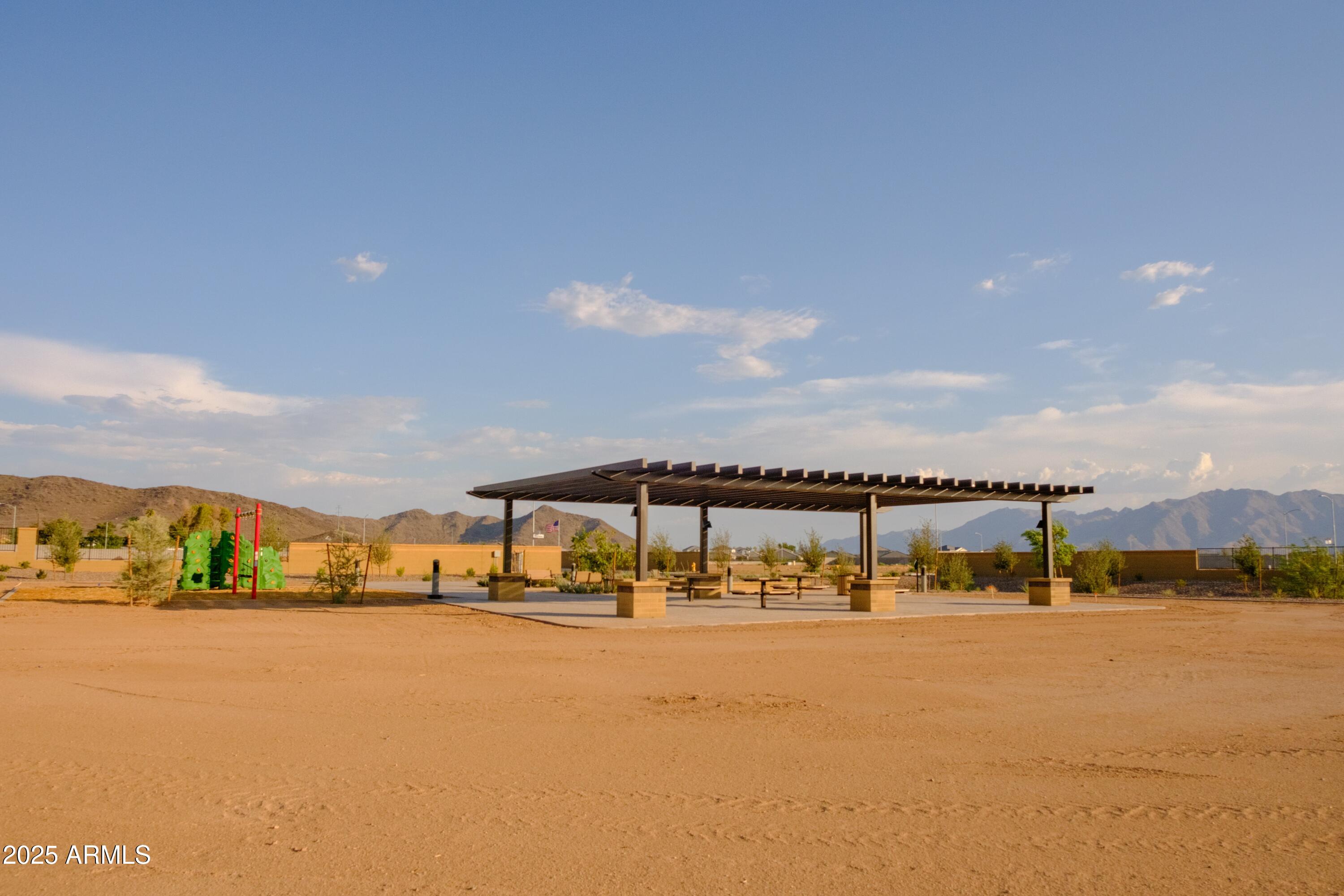 5125 West Coplen Farms Road Laveen, AZ 85339 - Photo 71 of 77 TOT LOT - PICNIC AREA