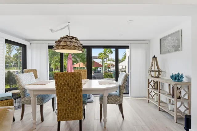 $1,175,000 | 2359 Treasure Isle Drive, Unit 38, Palm Beach Gardens, FL 33410