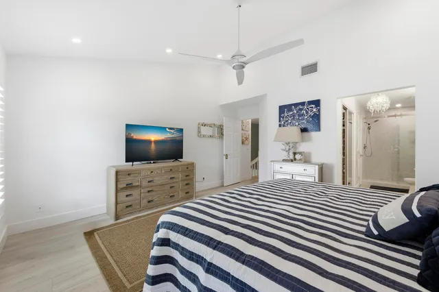 $1,175,000 | 2359 Treasure Isle Drive, Unit 38, Palm Beach Gardens, FL 33410