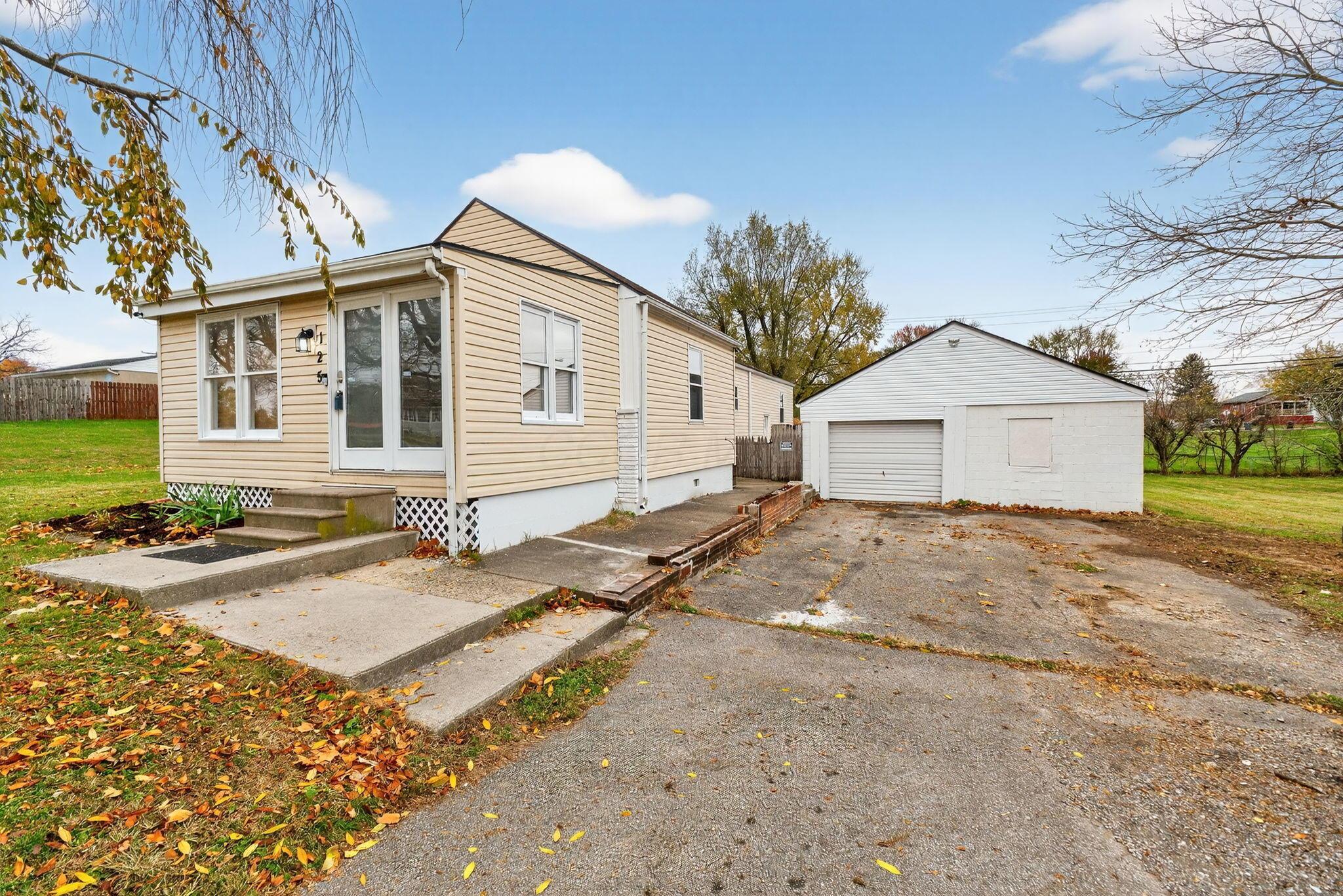 125 Williams Road Columbus, OH 43207 - Photo 1 of 82 125 Williams Rd (Exterior)-9