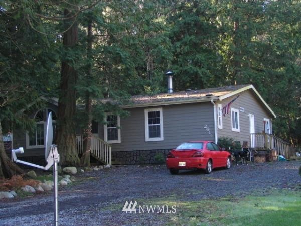 261 Baher Road Point Roberts, WA 98281 - Photo 3 of 3 a view of a car in front of house