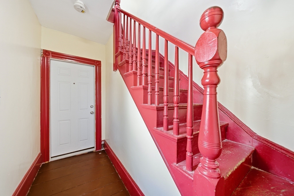 94 Sheridan Street Lynn, MA 01902 - Photo 27 of 33 a view of entryway