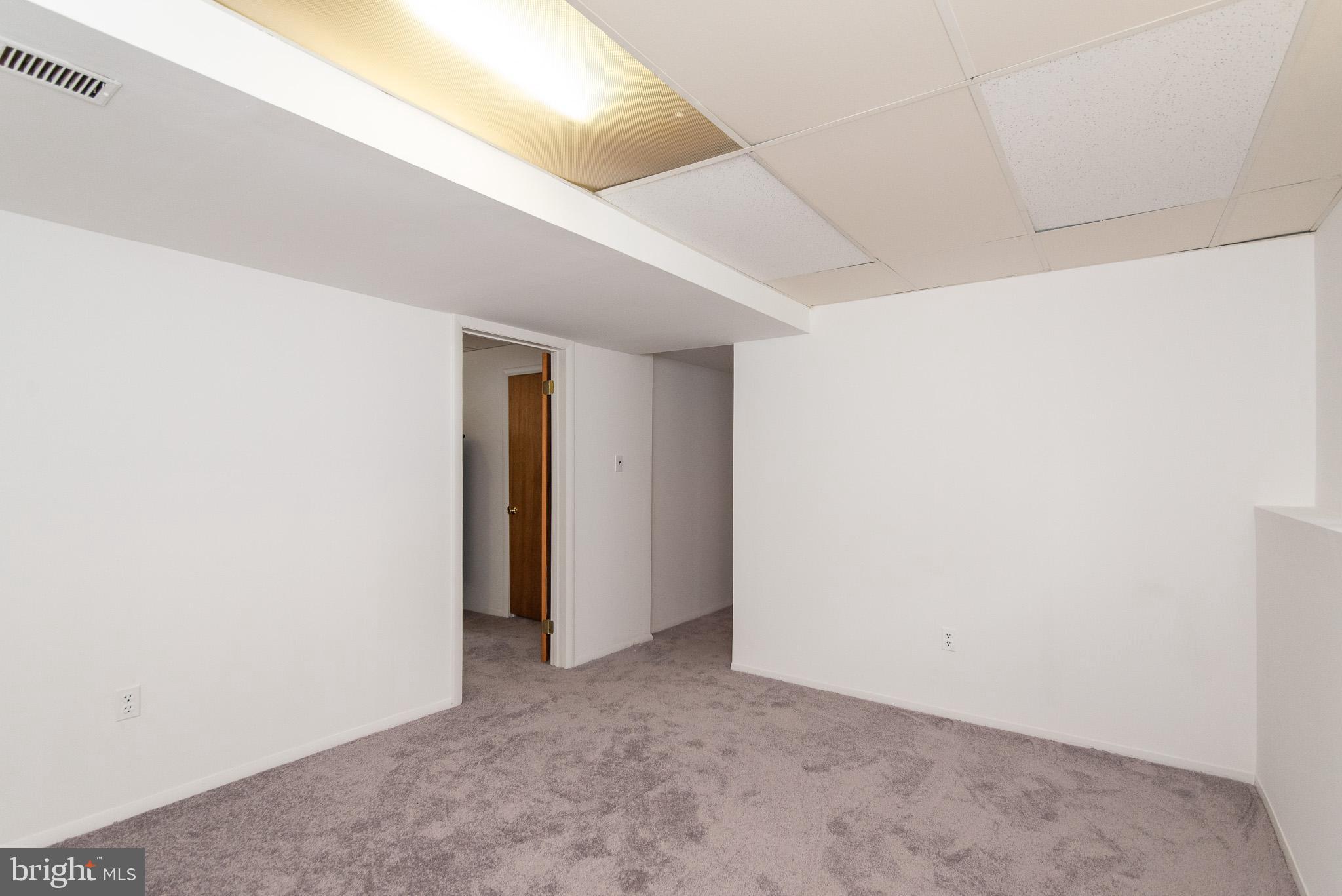 247 Sandhill Road Baltimore, MD 21221 - Photo 22 of 41 Basement den