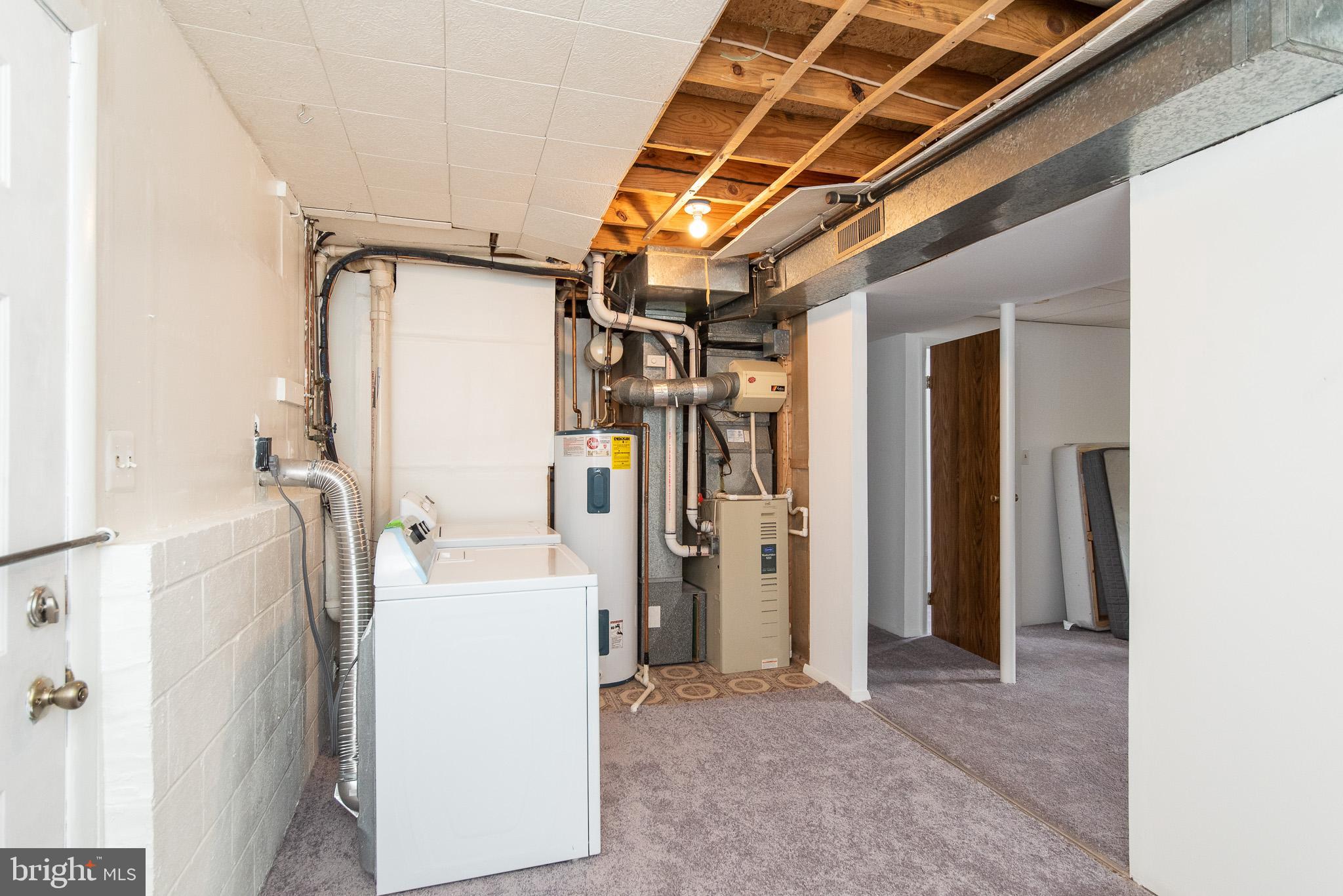 247 Sandhill Road Baltimore, MD 21221 - Photo 33 of 41 laundry room