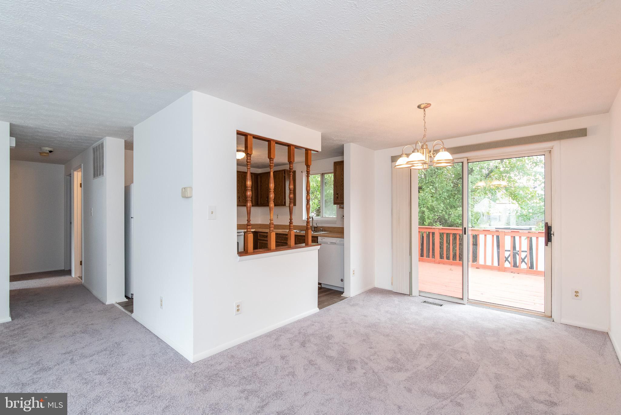 247 Sandhill Road Baltimore, MD 21221 - Photo 9 of 41 dining room