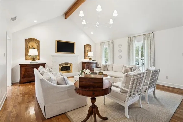 $715,000 | 224 East 14th Avenue, Covington, LA 70433