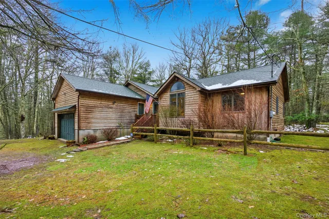 $515,000 | 5 Summit Drive, Yulan, NY 12792