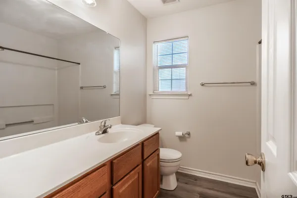 $295,000 | 904 Mockingbird Lane, Whitehouse, TX 75791