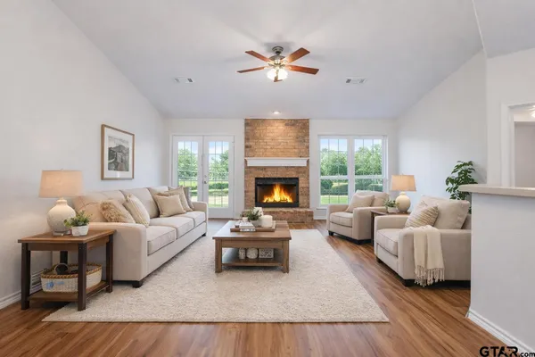 $295,000 | 904 Mockingbird Lane, Whitehouse, TX 75791