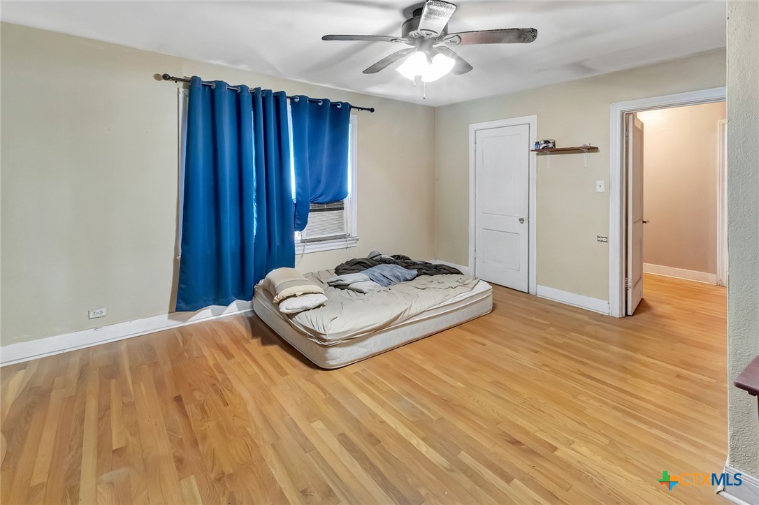 1005 Mac Arthur Street Victoria, TX 77901 - Photo 17 of 38