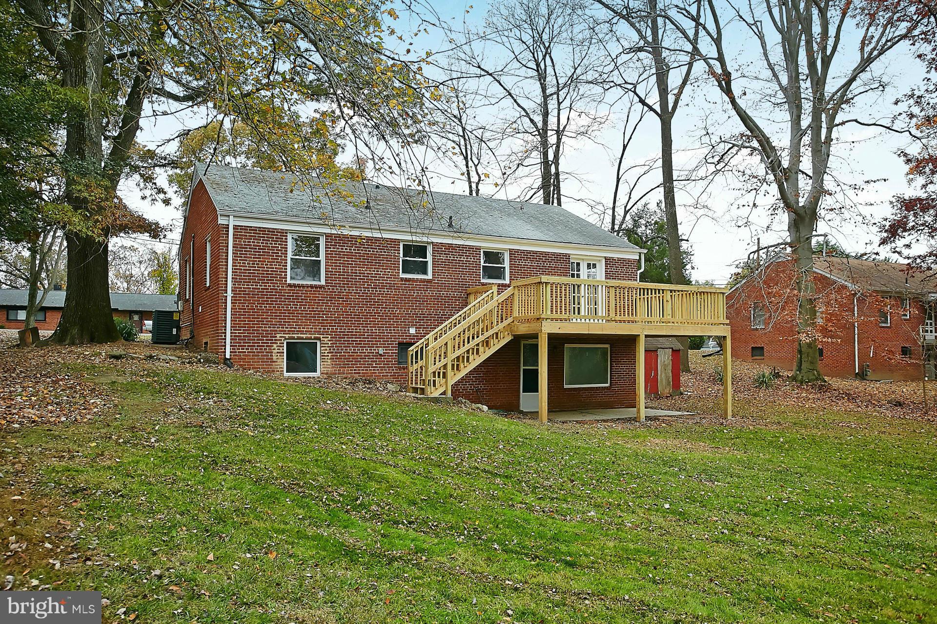 1100 Broadview Road Fort Washington, MD 20744 - Photo 27 of 27 Exterior (Rear)