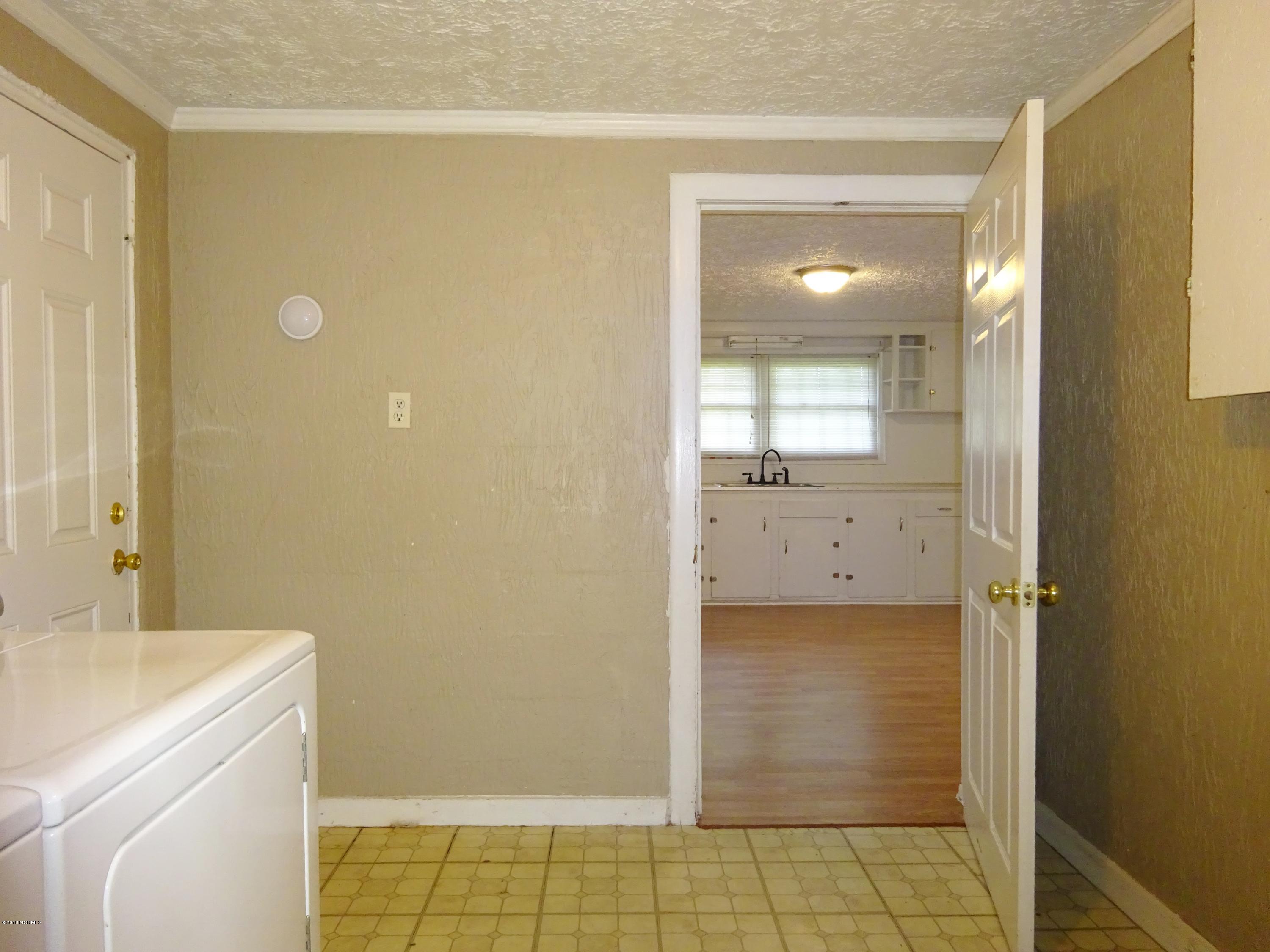 335 Turtle Shell Road Richlands, NC 28574 - Photo 12 of 27 DSC07692