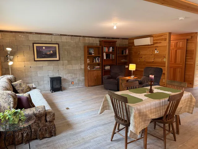 $550,000 | 50 Milford Avenue, Freedom, NH 03836