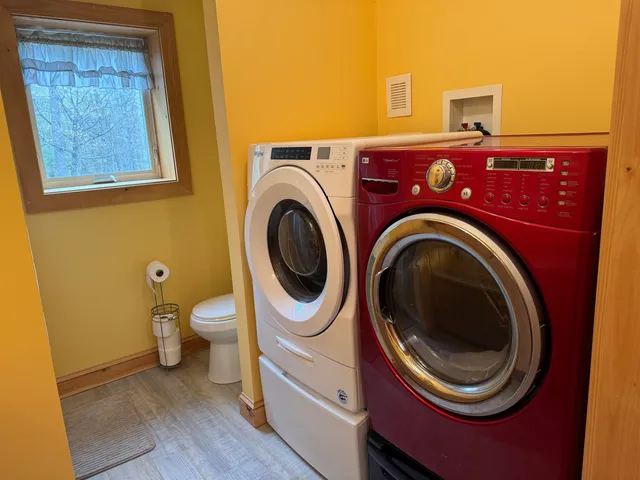 $550,000 | 50 Milford Avenue, Freedom, NH 03836