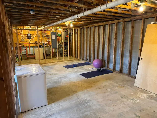 $550,000 | 50 Milford Avenue, Freedom, NH 03836