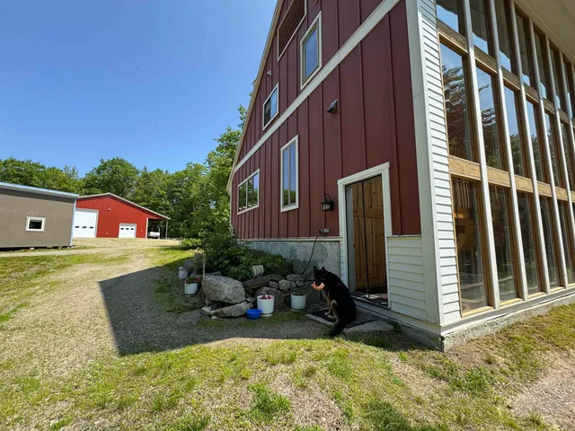 $550,000 | 50 Milford Avenue, Freedom, NH 03836