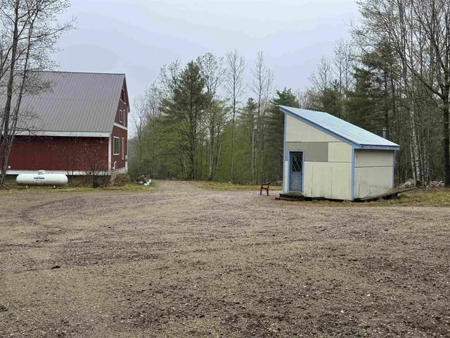 $550,000 | 50 Milford Avenue, Freedom, NH 03836