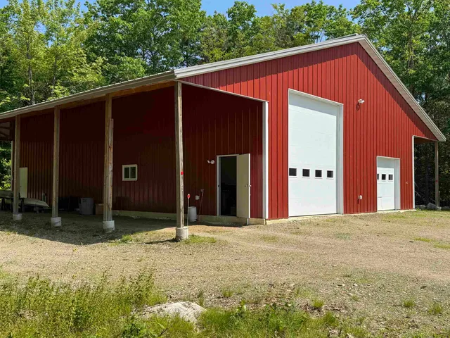 $550,000 | 50 Milford Avenue, Freedom, NH 03836
