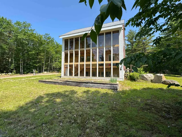 $550,000 | 50 Milford Avenue, Freedom, NH 03836