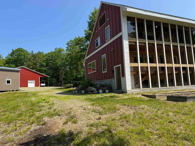 $550,000 | 50 Milford Avenue, Freedom, NH 03836