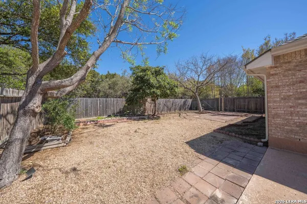 $2,600 | 1435 Bluff Forest, San Antonio, TX 78232