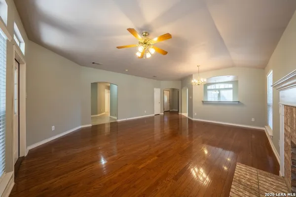 $2,600 | 1435 Bluff Forest, San Antonio, TX 78232