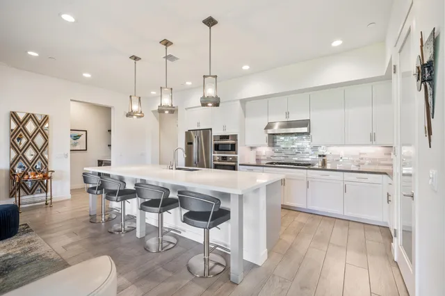 $5,300 | 1701 Retreat Circle, Palm Desert, CA 92260