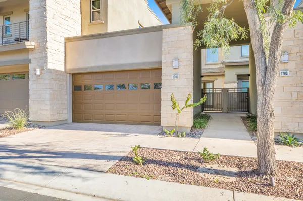 $5,300 | 1701 Retreat Circle, Palm Desert, CA 92260