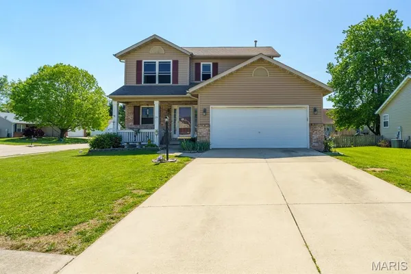 $340,000 | 35 Jason Drive, Glen Carbon, IL 62034