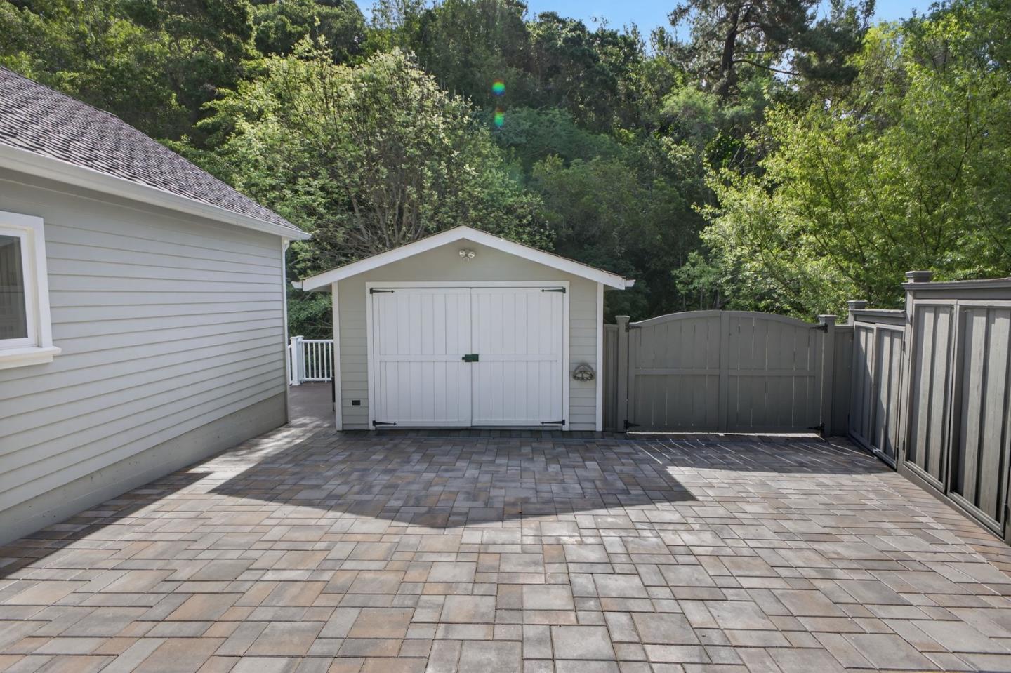 815 Crystal Springs Road Hillsborough, CA 94010 - Photo 101 of 104