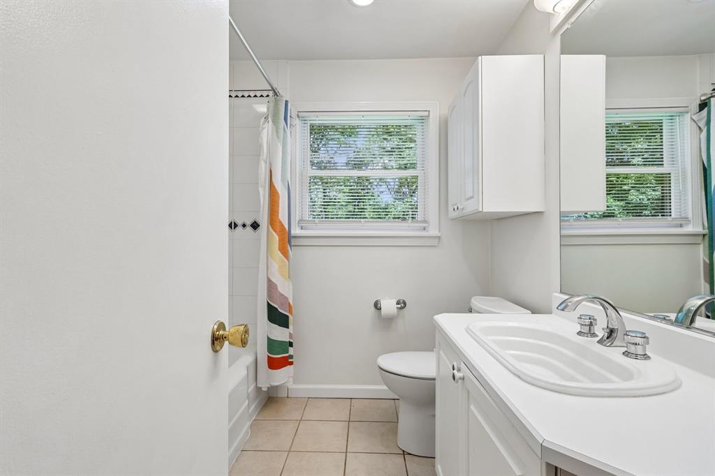 880 Fairview Road Pittsburgh, PA 15238 - Photo 26 of 46 Gallery Image 26