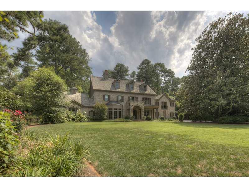510 King Road Northwest Atlanta, GA 30342 - Photo 1 of 1 a view of building with yard